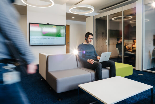 Fotograf Kärnten, Fotostudio Villach, Bewerbungsfotos, Portraitfotografie, Industriefoto, Werbefotograf Villach, Werbefotograf Kärnten, Businessportraits, Firmenreportagen, Reportagefotografie, Fotostudio Kärnten, Portraitstudio, Photostudio Kärnten,