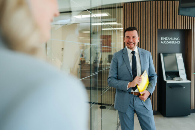 Fotograf Kärnten, Fotostudio Villach, Fotograf Villach, Fotostudio Kärnten, Babyfotografie, Newbornfotos, Bewerbungsportrait, Bewerbungsfotos, Business Porträt, Familienfotos, Fotostudio, Photostudio, Photograph Villach, Hochzeitsfotograf Kärnten, Hochzeitsfotos, Pressefotografie,Kinderfotos, Studiofotografie, Neugeborenen Fotografie, Fotografie Villach, Kinderfotos, Studioshootings