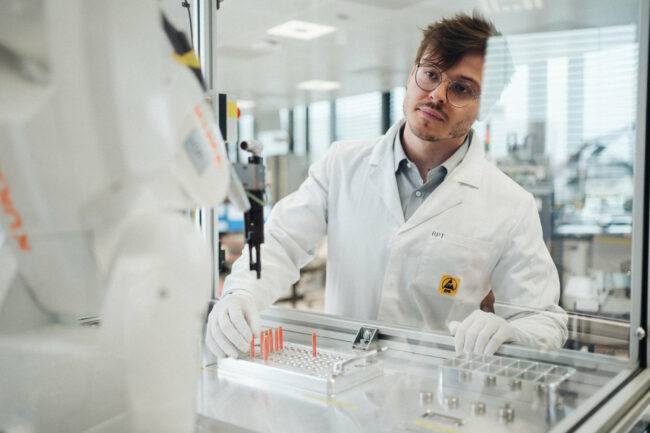 Infineon, Laborfotos, Businessfotografie, Werbefotograf Kärnten