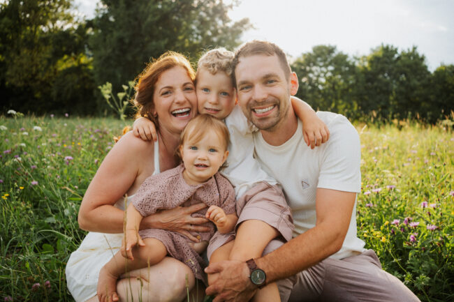 Studiofotograf Villach Kärnten, Familienfotograf, Portraitfotografie und Outdoor Familienfotos, Kinderfotografie